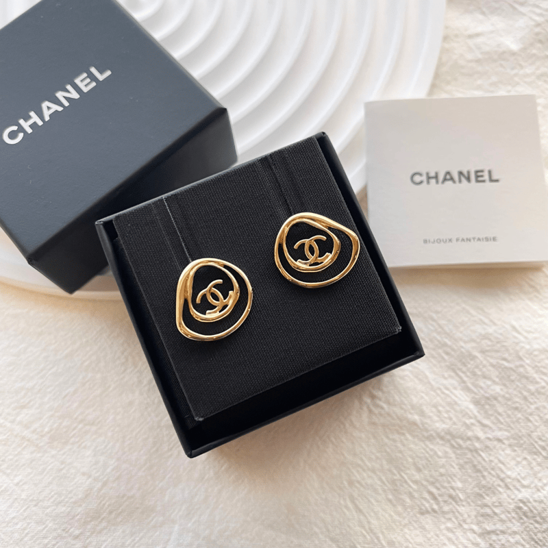 CHANEL CC logo 不規則形狀金色耳環 