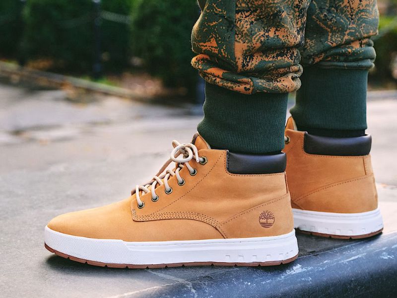 Timberland Maple Grove Leather Chukka 