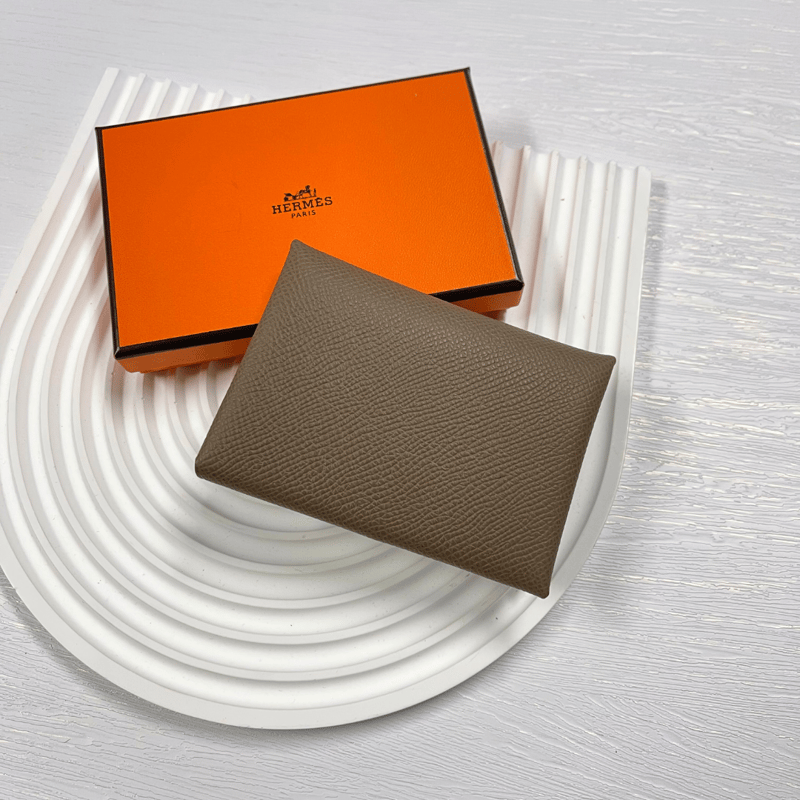 Hermès Portefeuille Calvi Duo Compact Veau Epsom 18 Etoupe 卡包 (大象灰)